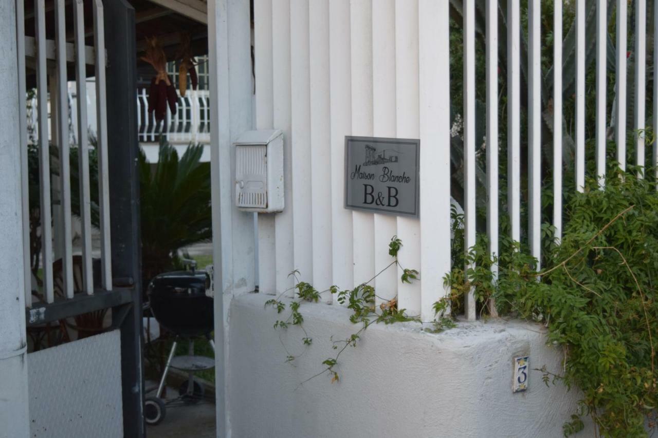 B&B Maison Blanche Πομπηία Εξωτερικό φωτογραφία