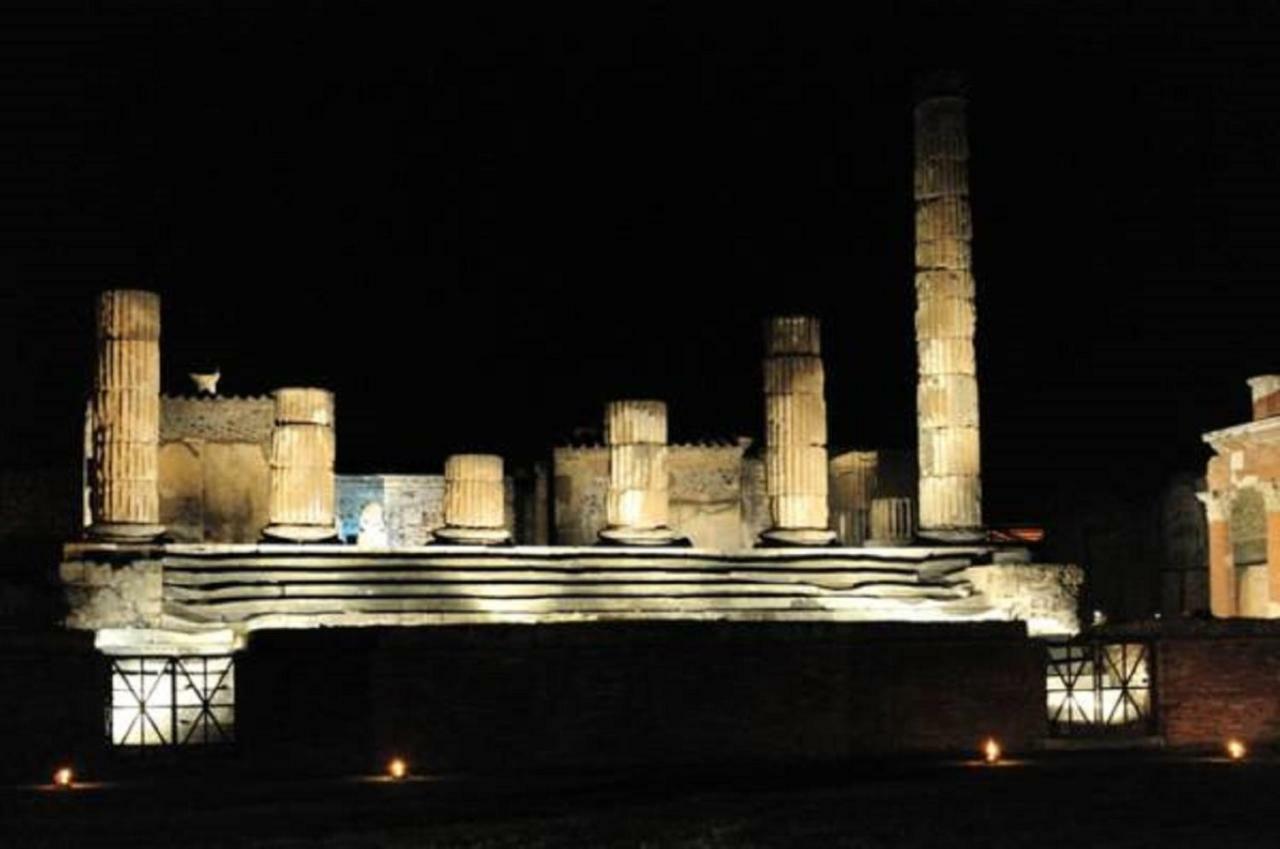 B&B Maison Blanche Πομπηία Εξωτερικό φωτογραφία